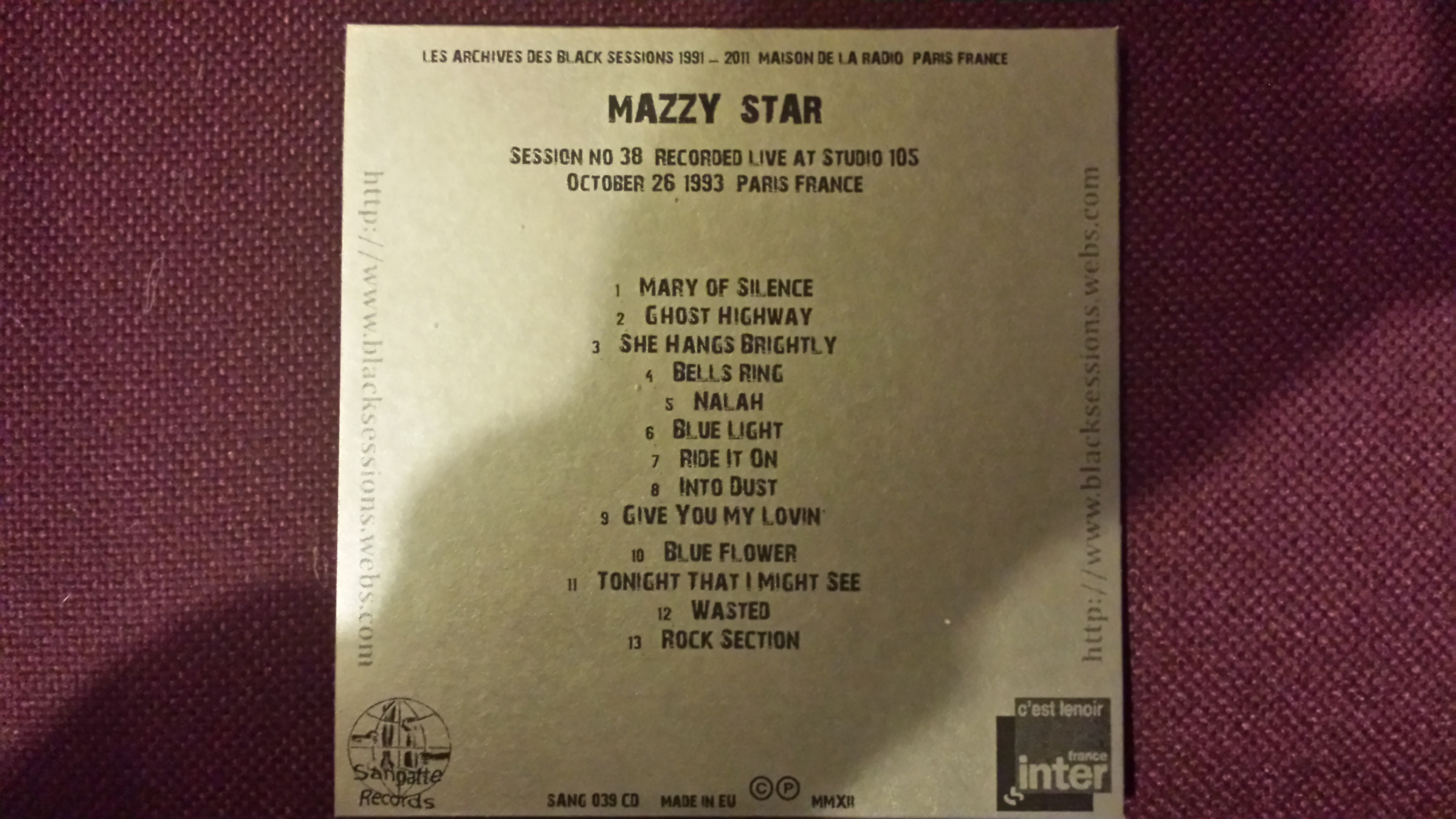 MazzyStar1993-10-26TheBlackSessionsParisFrance (2).jpg